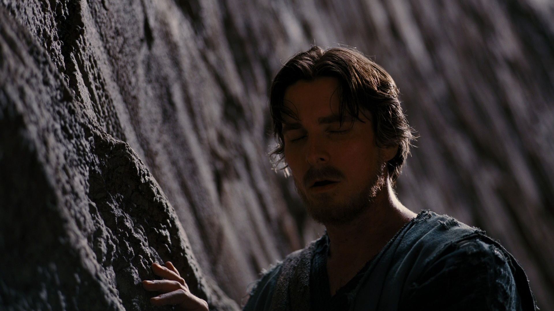 batman begins bruce wayne cave