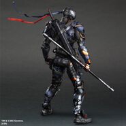 Play-Arts-Kai-Arkham-Origins-Deathstroke-4