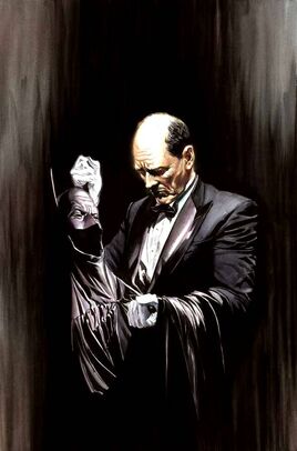 Alfred Pennyworth 001