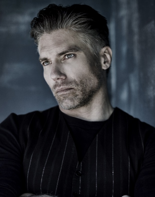 Anson Mount | Batman Wiki | Fandom