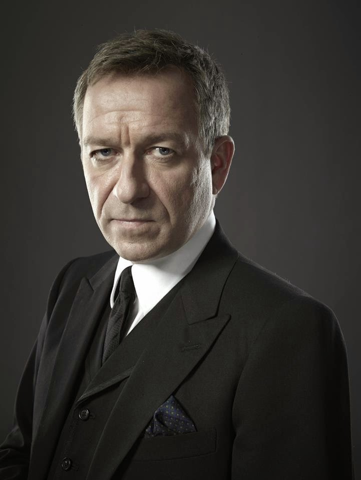 Alfred Pennyworth Gotham Batman Wiki Fandom