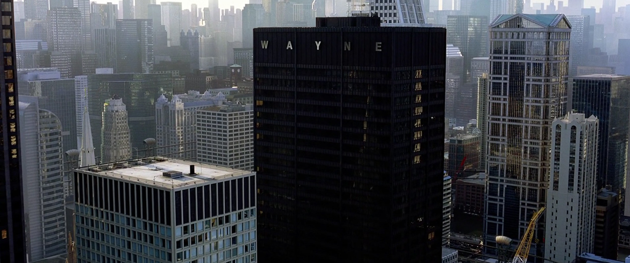 Descubrir 59+ imagen batman begins wayne enterprises