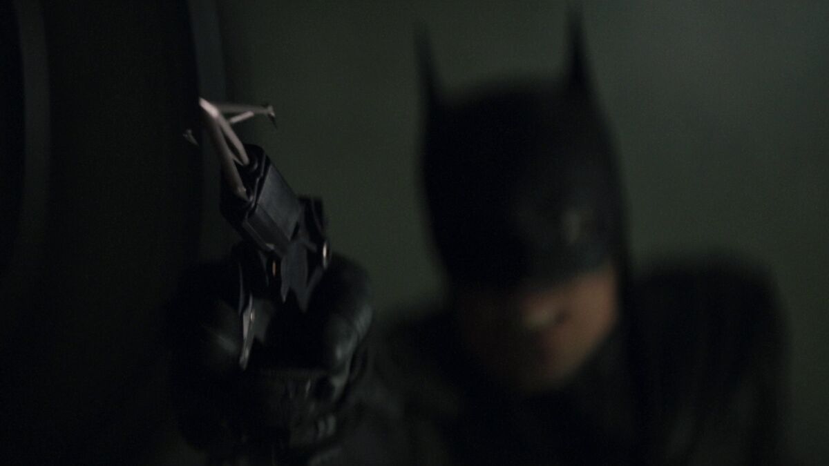 Grapple Gun (The Batman film) Batman Wiki Fandom