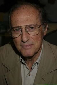 Lloyd Bochner (1924-2005), the voice of Mayor Hamilton Hill (Batman: The Animated Series)