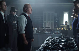 Gotham S2E4h