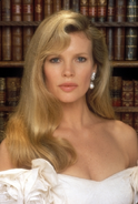 Kim Basinger as Vicki Vale