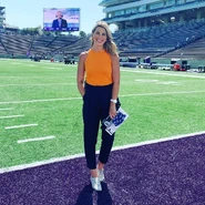 Jenny-Taft-At-Her-Job.jpg (209 KB) Jenny Taft working for FOX Sports.