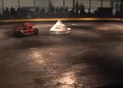 Botknocker-19 strikes its opponent.