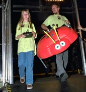 Winters and Tento.png (2.31 MB) Mike and Lisa Winter enter the BattleBox with Tentoumushi during Comedy Central BattleBots.