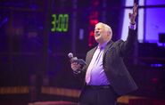 Bil Dwyer hosting BattleBots: Destruct-A-Thon in 2023.