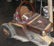 FWr9uOs.jpg (20 KB) P.T. Bruiser's brother bot dubbed "Primate Transportation."