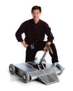 Grant Imahara and Deadblow during Season 5.0.