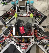 Two identical frames of Glitch during World Championship VI.