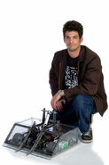 Paul Mathus with Das Bot during Season 4.0.