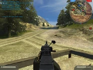 The mounted M249 HUD.