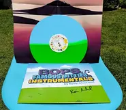 An extremely compressed and cropped version of the last image, that is displayed as the third image on the website.