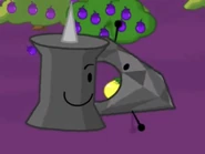 Rubiny 1630.jpeg (234 KB) Pin feeding Ruby a yellow tomato