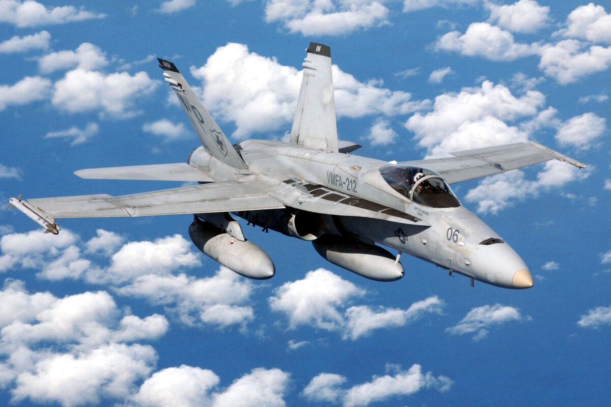 F/A-18 Hornet | Battle: Los Angeles Wiki | Fandom F/A-18 Hornet | Battle: Los Angeles Wiki | Fandom