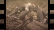 Antonio ouvrant le cercueil de Bayonetta.