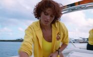 Simmone Jade Mackinnon (Allie Reese) wearing her jacket in Season 10.