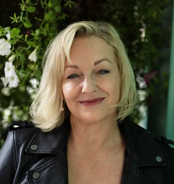 Christine Tremarco Heartbeat