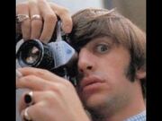 Ringo_Starr_-_Photograph