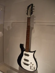 Rickenbacker425
