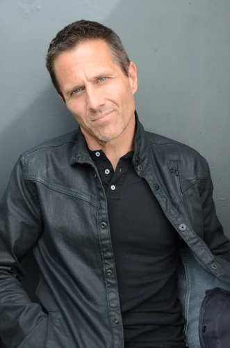 Rob Estes | Beautiful Disaster Wiki | Fandom