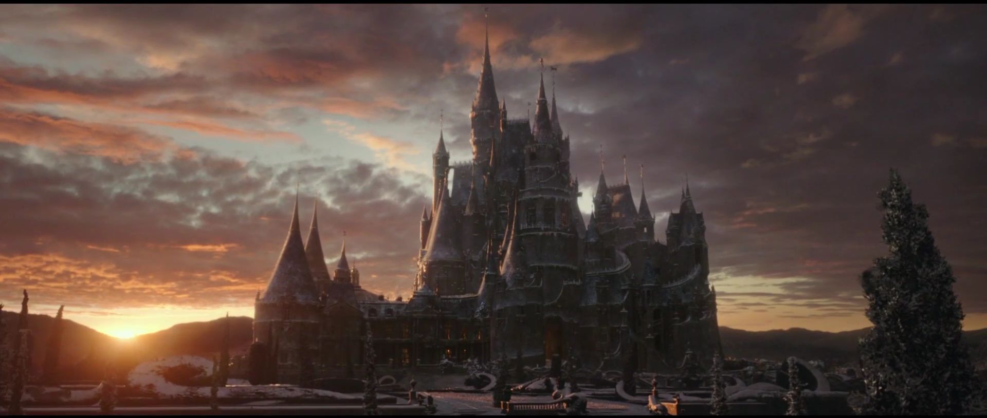The Castle Beauty And The Beast 17 Movie Wiki Fandom