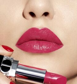 Dior lipstick discount 766 rose harpers