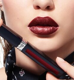 Rouge dior top liquid 979