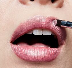 MAC:Fabby Frost Lipstick, Beauty Lifestyle Wiki