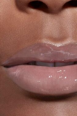Chanel:Aphrodite 792 Rouge Coco Gloss | Beauty Lifestyle Wiki | Fandom