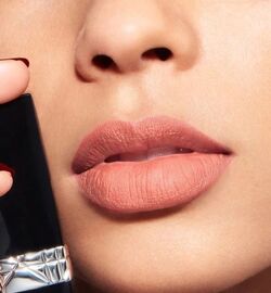 Dior deals delicate matte
