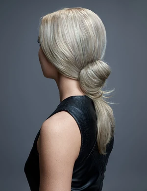 BlondeAddictionSoChillHairstyle