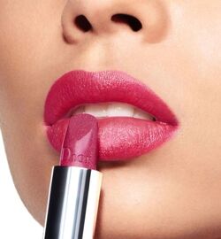 Dior 678 2025