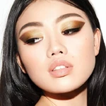 Makeup Looks (44 KB) Makeup Looks