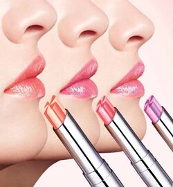 Son Dưỡng Dior Addict Lip Glow To The Max 204 màu cam san hô  Shopee Việt  Nam