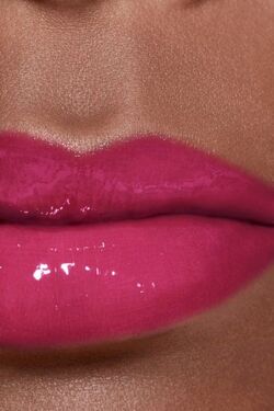 Chanel:Rose Tentation 806 Rouge Coco Gloss