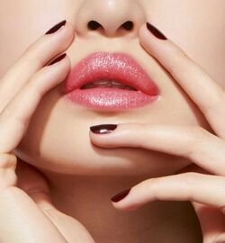 Dior D Galaxy 352 Dior Addict Stellar Shine Beauty Lifestyle