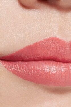 Chanel:Amoureux 140 Rouge | Beauty Wiki Fandom