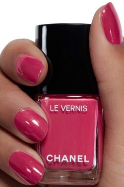 Chanel:Rose Prodigious 586 Le Vernis, Beauty Lifestyle Wiki