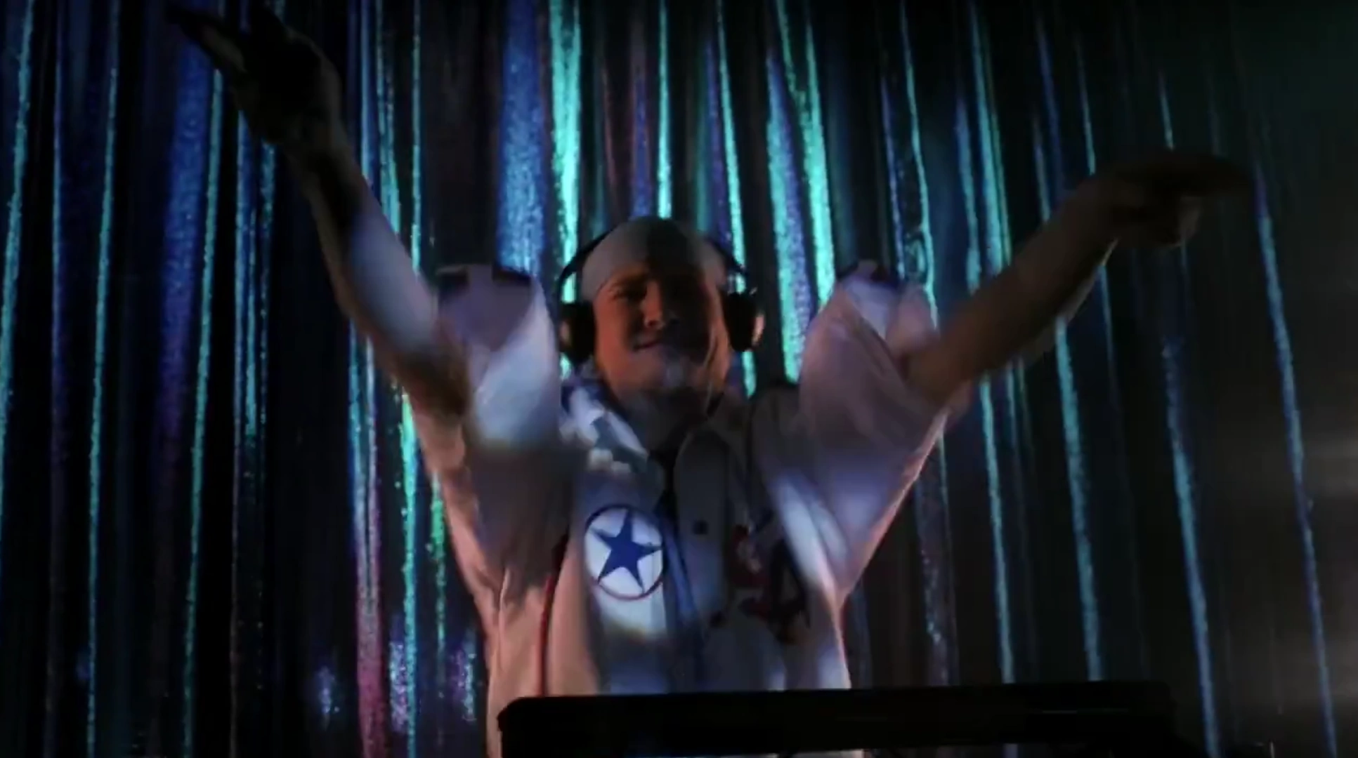 Episode: s01e22 Tinder Box | Snazzyfluff Wiki | Fandom