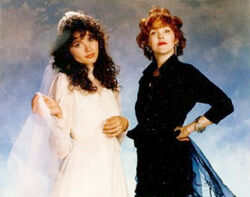 Geena davis beetlejuice wedding dress online