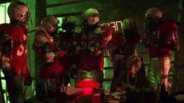 FootballPlayersFromBeetlejuiceMovieSc01