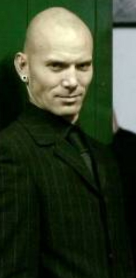 Gareth Marshall1
