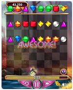The board being refilled of gems, the newly created Hypercube will now be useable.