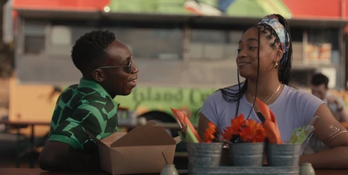 Carlton apologizes to Lisa