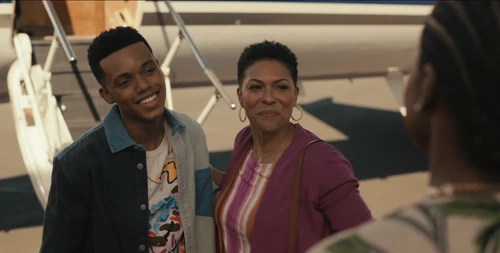 SE1-E08-Screenshot-No-One-Wins-When-the-Family-Feuds-01-Will-Viola-Vivian