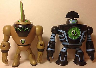 Ben 10 Toy Bundle - Deluxe Omnitrix Creator Set and Action Figures